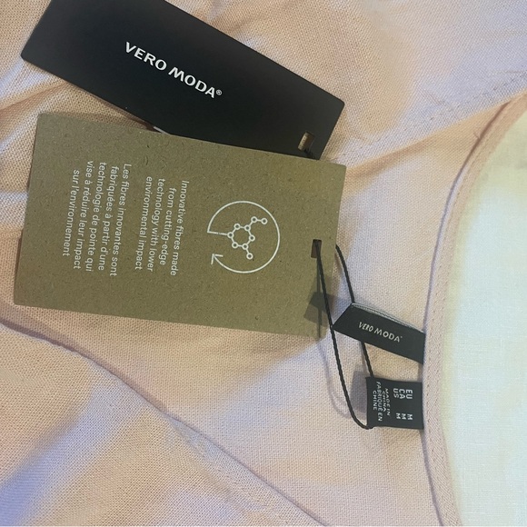 Pink linen cap sleeve classy crop top - Picture 3 of 4